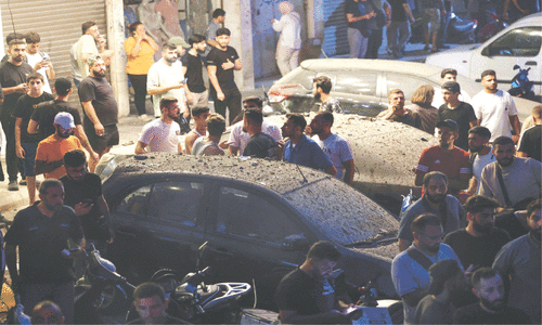 Israel targets Hezbollah commander in Beirut strike Israel targets Hezbollah commander in Beirut strike