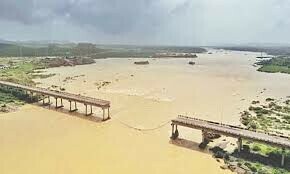 Flash floods cut off road links to several Balochistan areas Flash floods cut off road links to several Balochistan areas