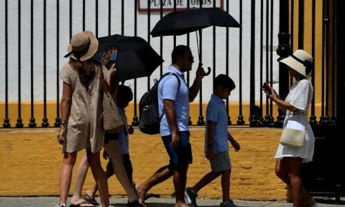 2024 &lsquo;very likely&rsquo; to be hottest on record: EU