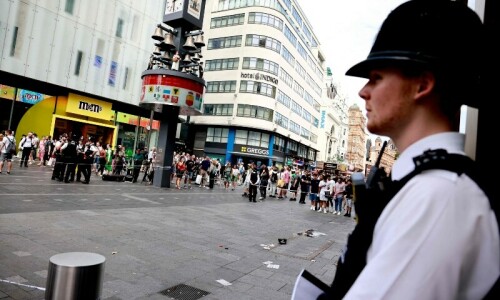UK police arrest man after 11-year-old girl stabbed in London UK police arrest man after 11-year-old girl stabbed in London