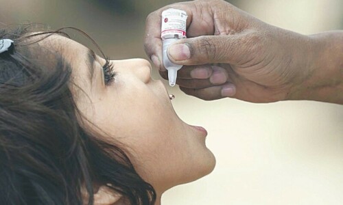 Karachi sees 27pc vaccine refusal on first day of anti-polio drive