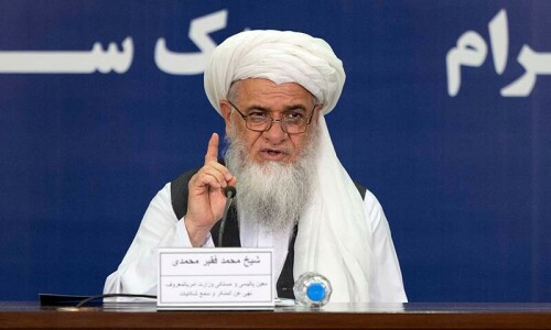 Taliban dismiss 280 men without beards from security forces Taliban dismiss 280 men without beards from security forces