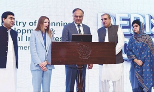 Pakistan’s education system in ‘low’ performance category: report Pakistan’s education system in ‘low’ performance category: report