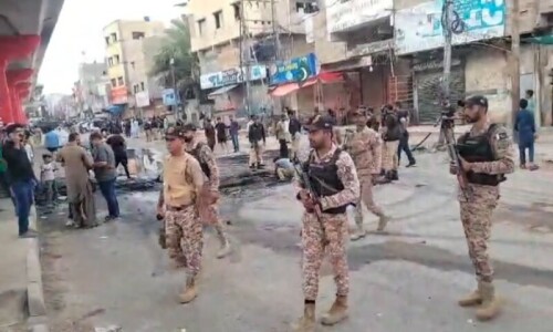 Clashes between rival groups leave 2 dead, 9 wounded near Karachi’s Golimar area Clashes between rival groups leave 2 dead, 9 wounded near Karachi’s Golimar area