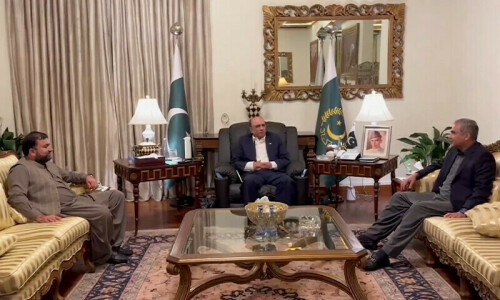 President orders effective measures for ‘complete elimination’ of terrorists after Balochistan attacks President orders effective measures for ‘complete elimination’ of terrorists after Balochistan attacks