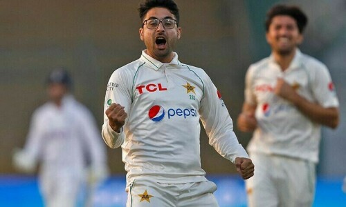 Pak vs Ban: Dispirited Pakistan turn to Abrar to end misery