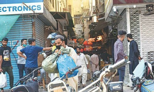 Karachi traders plead against KE’s FCA request Karachi traders plead against KE’s FCA request