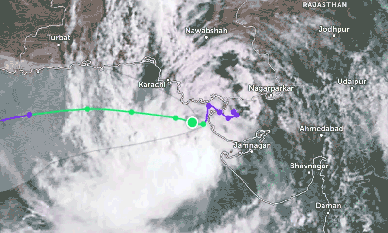 Sindh braces for rains as Cyclone Asna only 120km south of Karachi