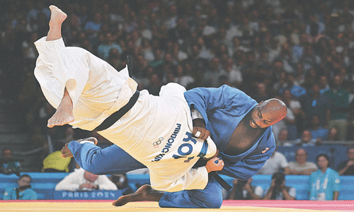 Riner reigns supreme with record fourth gold, Richardson cruises