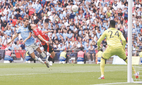 City beat United on penalties to win Community Shield