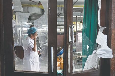 Indian women march to ‘reclaim the night’ after Kolkata horror Indian women march to ‘reclaim the night’ after Kolkata horror