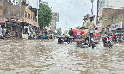 Five killed as torrential rains batter most Sindh districts for second day Five killed as torrential rains batter most Sindh districts for second day
