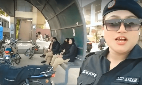 Karachi police officer suspended for ‘improper and irresponsible behaviour’ after posting TikTok video Karachi police officer suspended for ‘improper and irresponsible behaviour’ after posting TikTok video