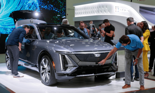 Electric vehicles will account for up to half of auto sales by 2030, BYD Pakistan says