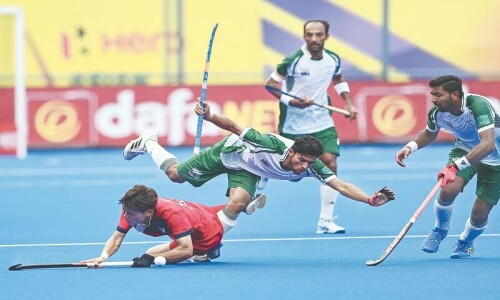 South Korea hold Pakistan to thrilling 2-2 draw
