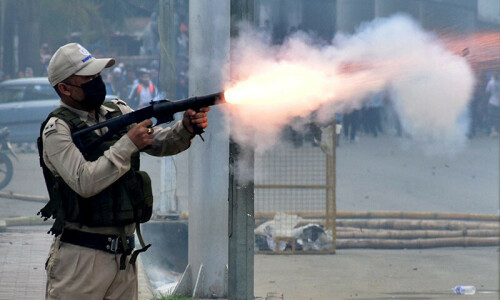 India’s Manipur orders internet blackout, curfew after ethnic clashes India’s Manipur orders internet blackout, curfew after ethnic clashes