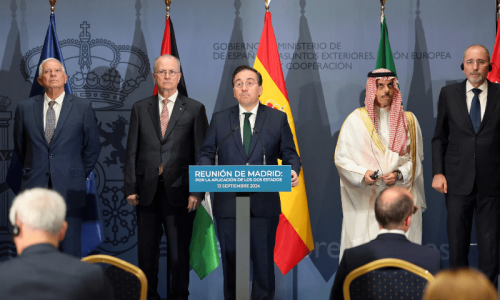 Spanish PM hosts meeting on two-state solution for Palestine