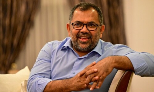 Cash-strapped Maldives rules out IMF bailout Cash-strapped Maldives rules out IMF bailout