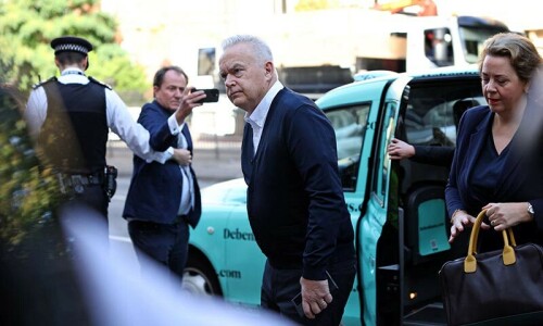 Ex-BBC anchor Huw Edwards avoids jail over ‘repugnant’ child images Ex-BBC anchor Huw Edwards avoids jail over ‘repugnant’ child images