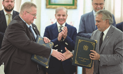 Pakistan, Russia sign MoU for cooperation in multiple sectors