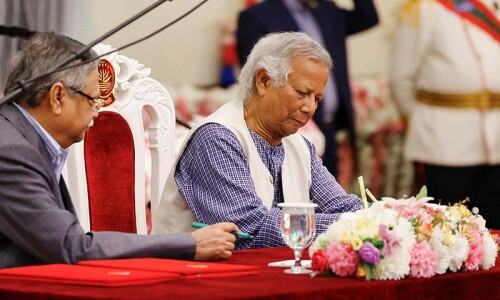 Bangladesh struggling to muster dollars to pay Indian power debts, sources say Bangladesh struggling to muster dollars to pay Indian power debts, sources say