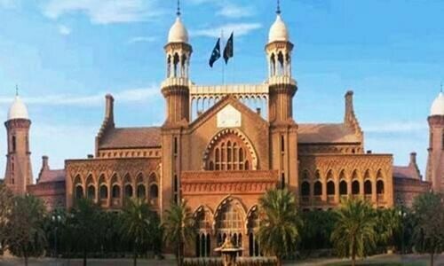 ECP can&rsquo;t disqualify lawmakers, Imran&rsquo;s counsel tells LHC in Toshakhana case