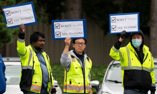 Boeing CEO says ending strike ‘a top priority’ Boeing CEO says ending strike ‘a top priority’