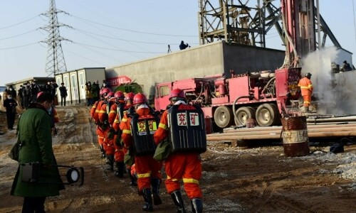 6 killed, 7 injured in China bridge crash