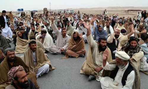 Makran coastal highway sit-in ends after govt accepts demands
