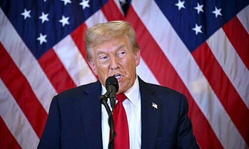 Lawmakers blame Secret Service over Trump assassination bid