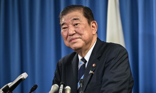 Japan’s next PM aims for snap election, stocks sink Japan’s next PM aims for snap election, stocks sink