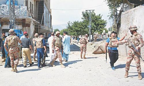 One killed, four injured in Quetta, Bajaur blasts One killed, four injured in Quetta, Bajaur blasts