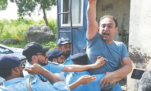 ‘Raid’ on National Assembly gives rivals some common ground ‘Raid’ on National Assembly gives rivals some common ground