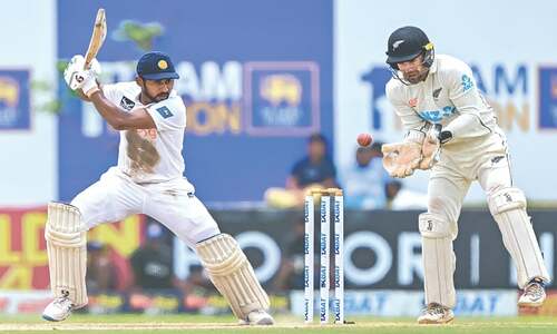 Kiwis stumble after Kamindu&rsquo;s 1,000-run milestone