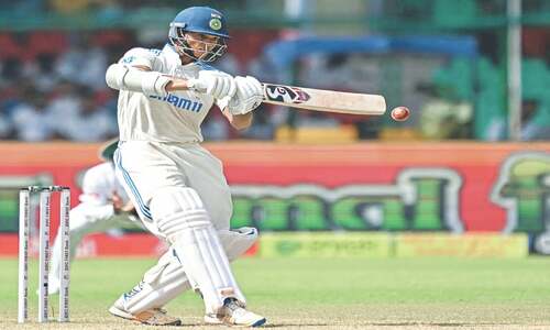 Record-shattering India batting show lights up Bangladesh Test