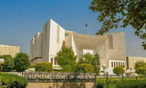 وفاقی حکومت اور پیپلز پارٹی نے 63 اے نظرثانی اپیل کی حمایت کردی