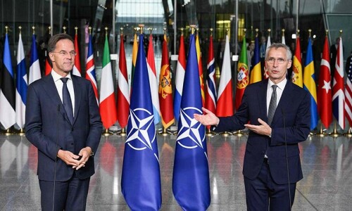 Nato chief dismisses fears over Trump win