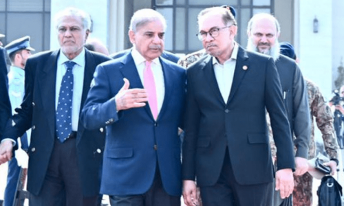 Malaysian PM wraps up &lsquo;productive&rsquo; visit