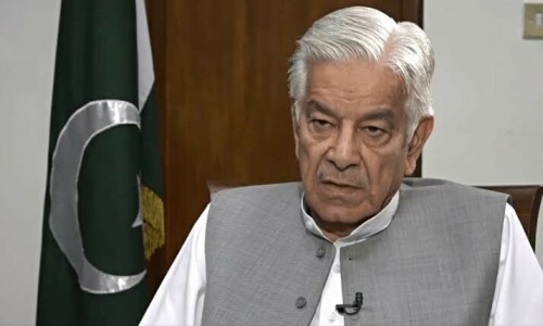 CM Gandapur playing &lsquo;double game&rsquo;: Khawaja Asif
