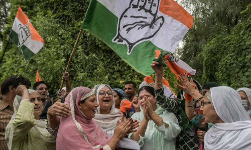 Indian-occupied Kashmir elects first regional government in a decade