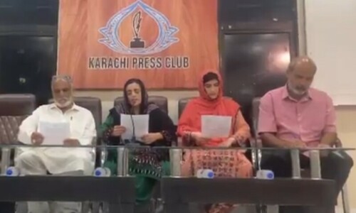 HRCP demands ‘freedom of movement’ after Mahrang Baloch allegedly stopped from flying to US HRCP demands ‘freedom of movement’ after Mahrang Baloch allegedly stopped from flying to US