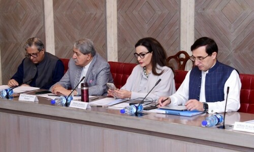 Constitutional package still in limbo as consensus eludes parliamentary committee Constitutional package still in limbo as consensus eludes parliamentary committee