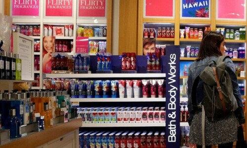 Bath & Body Works apologises for releasing candle with artwork resembling KKK hood