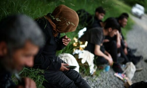 Poland to suspend right to asylum after border tensions Poland to suspend right to asylum after border tensions