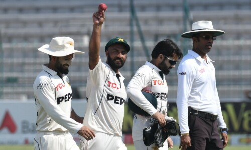 Sajid takes seven as England all out 291, trail by 75 Sajid takes seven as England all out 291, trail by 75