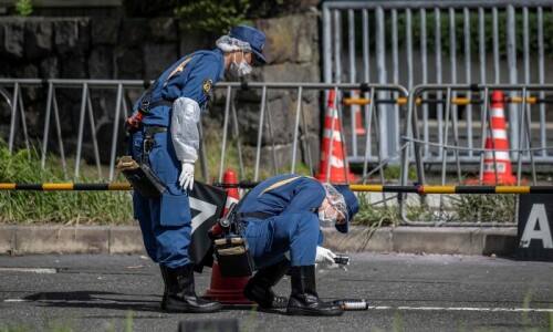 Japan ruling party&rsquo;s HQ attacked with Molotov-like bombs