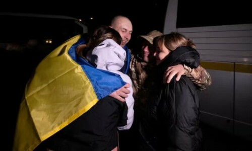 Russia, Ukraine each bring home 95 prisoners of war