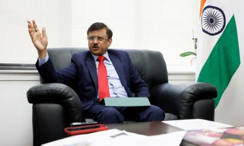 Expelled Indian envoy blames Trudeau for row