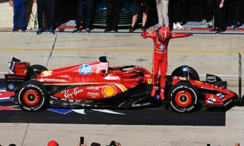 Leclerc wins US Grand Prix as Verstappen stretches lead