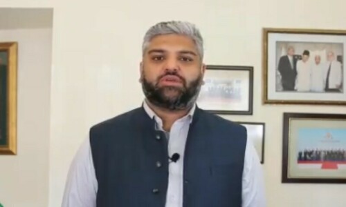 Zain Qureshi steps down as PTI&rsquo;s deputy parliamentary leader amid loyalty inquiry
